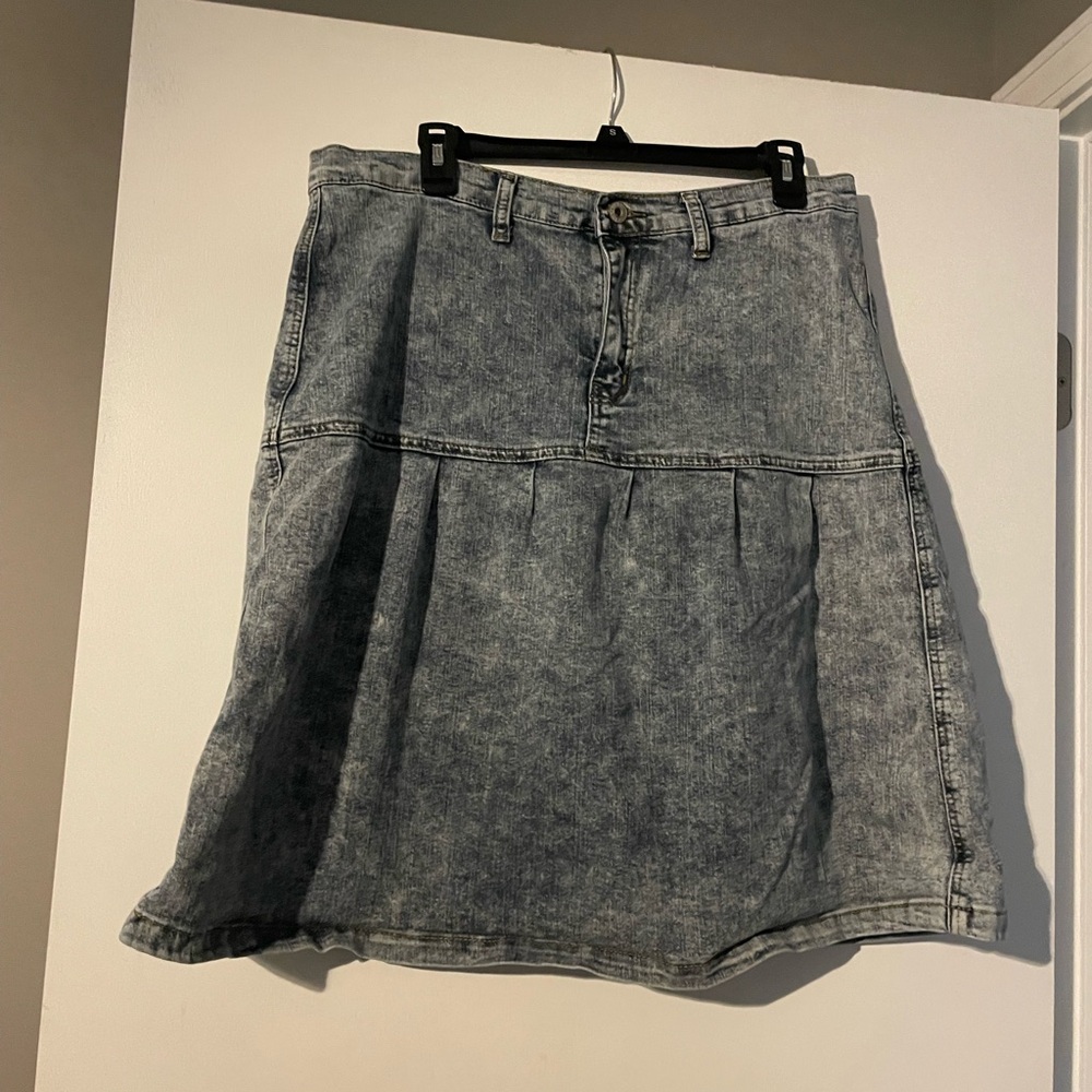 3/$17 Be Girl Jean skirt